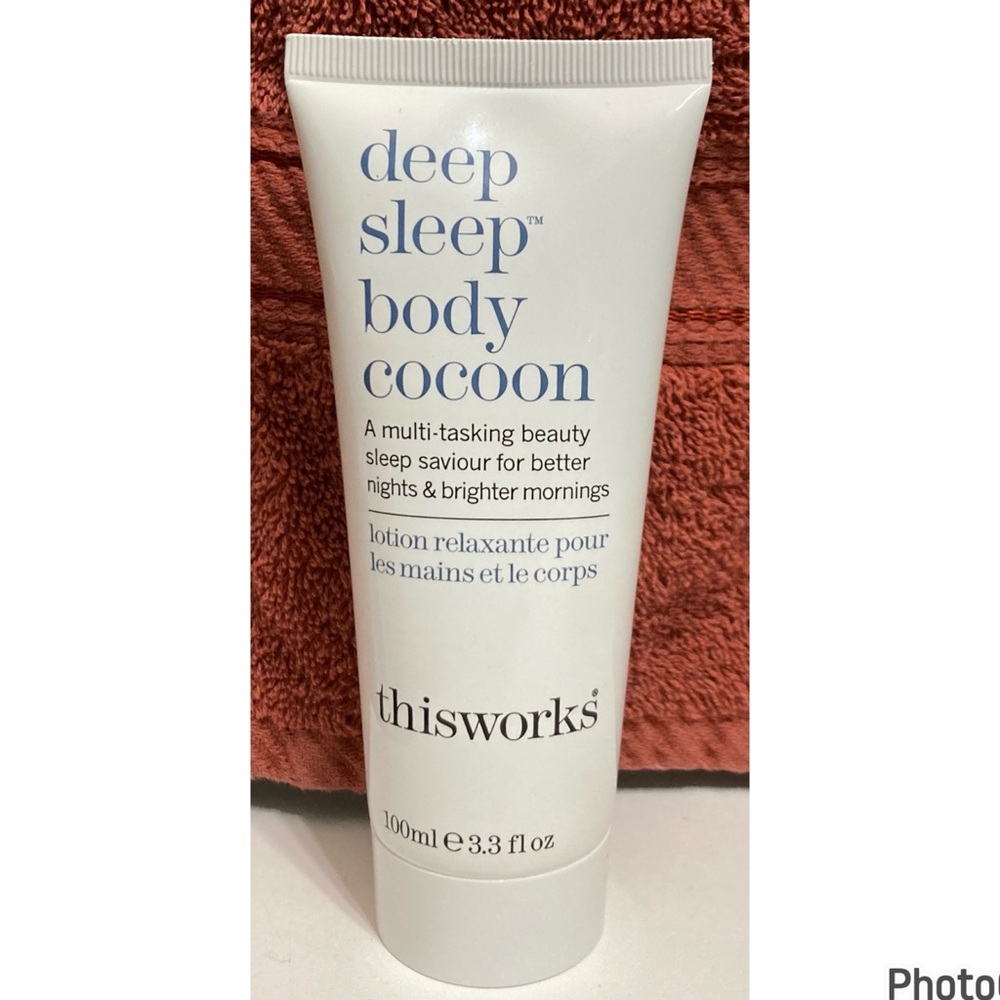 This Works Deep Sleep Body Cocoon lotion - Picture 2 of 3